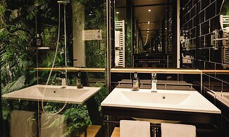 Rioca Hafeninsel Posto 8