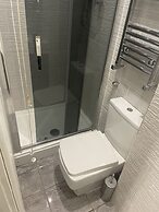 4 Bed Comfy House in Birmingham