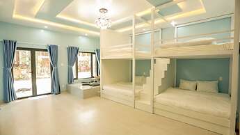 Kiwi's Homestay & Cafe