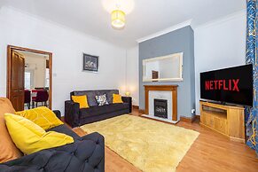 Captivating 2-bed House in Blackburn