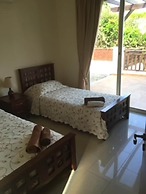 Stunning 3-bed Villa in Peyia