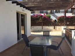 Stunning 3-bed Villa in Peyia