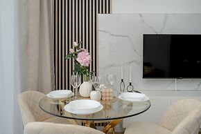 Kępa Mieszczańska Apartament by Renters