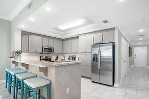 Phoenix Gulf Towers 2207 3 Bedroom Condo