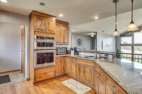 Hot Tub, Pool: 40-acre Horse Ranch in Kiowa!