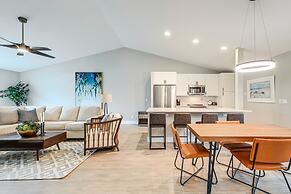 Bonita Springs Beach House < 2 Mi to Ocean!