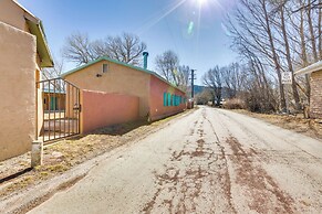 Near Hiking & Skiing: Mora Cottage w/ Mtn Views