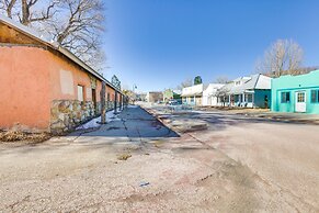 Near Hiking & Skiing: Mora Cottage w/ Mtn Views