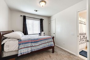 Spacious Turlock Home ~ 1 Mi to University!