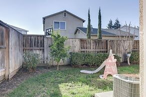 Spacious Turlock Home ~ 1 Mi to University!