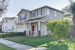 Spacious Turlock Home ~ 1 Mi to University!