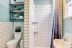 Historic Tiffin Home ~ Half Mi to University!