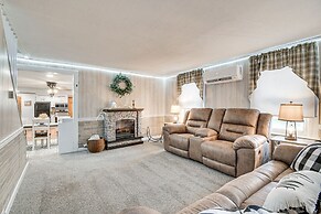 Auburn Finger Lakes Farmhouse w/ Open Views!