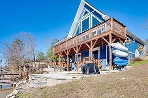 Lakefront New London Retreat w/ Dock & Hot Tub!