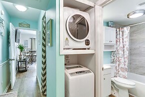 Hilton Head Island Condo w/ Coligny Beach Access!