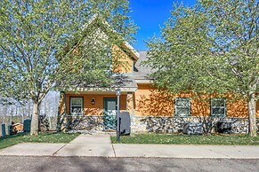 Nisswa Townhome w/ Boat Slip + Gull Lake Access!