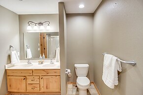 Nisswa Townhome w/ Boat Slip + Gull Lake Access!