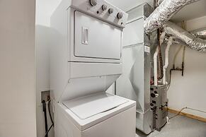 Nisswa Townhome w/ Boat Slip + Gull Lake Access!