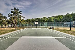 Nisswa Townhome w/ Boat Slip + Gull Lake Access!