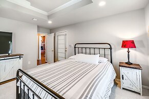 ~ 3 Mi to Dtwn: Aubrey Vacation Rental w/ Patio!