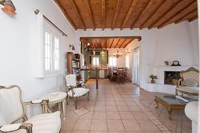 Mykonian Luxury Villa Victoria with Pool