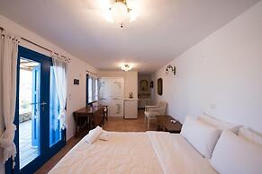 Mykonian Luxury Villa Victoria with Pool