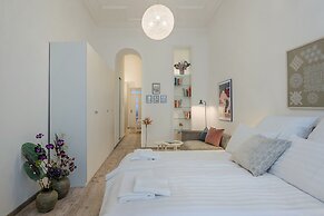 Venus Apartments - Budapest Opera Suite