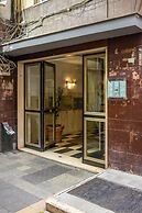 Colonna Classic Style Apartment by Wonderful Italy