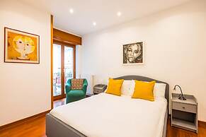 Colonna Classic Style Apartment by Wonderful Italy