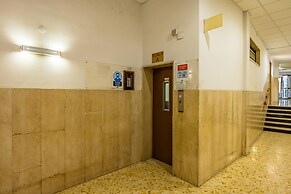 Colonna Classic Style Apartment by Wonderful Italy