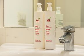 Colonna Classic Style Apartment by Wonderful Italy