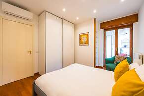 Colonna Classic Style Apartment by Wonderful Italy