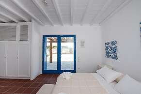 Mykonian Private 2 Bd Villa with Pool