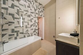 Venus Apartments - Opera III