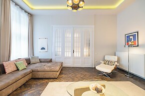 Venus Apartments - Opera III