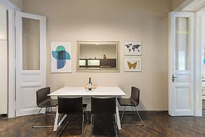 Venus Apartments - Opera III