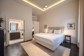 Venus Apartments - Opera III