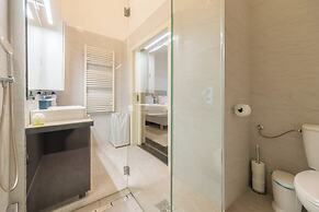 Venus Apartments - Opera III