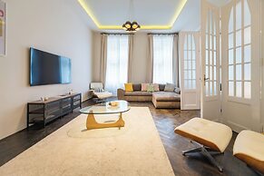 Venus Apartments - Opera III