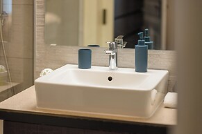 Venus Apartments - Opera III