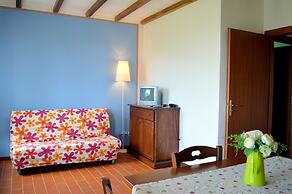 Residence with pool 4 km from Suvereto