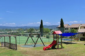 Residence with pool 4 km from Suvereto