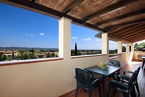 Residence with pool 4 km from Suvereto