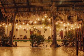 Shell Resort Arugambay