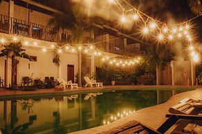 Shell Resort Arugambay