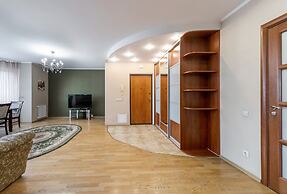 3-room apartment on Nemiga