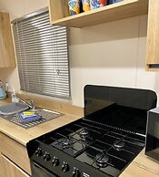 Lovely 2-bed Chalet in Prestatyn