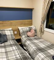 Lovely 2-bed Chalet in Prestatyn