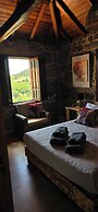 Rustic Retreat country house
