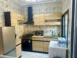 Star Light Apt #3 - The Retreat Apartments